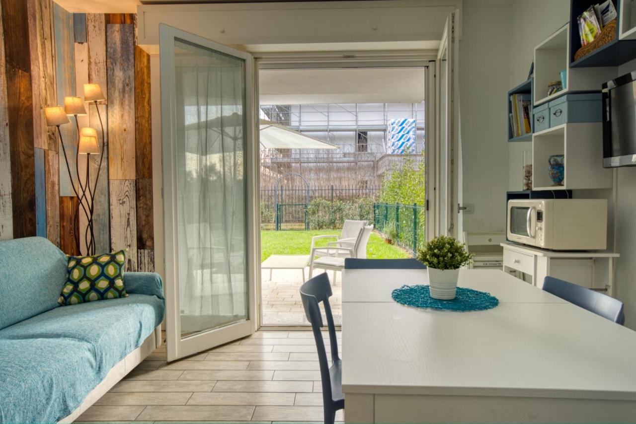Caseospitali - Casa Azzurra, Incantevole Bilocale Con Giardino Cernusco Sul Naviglio Zewnętrze zdjęcie